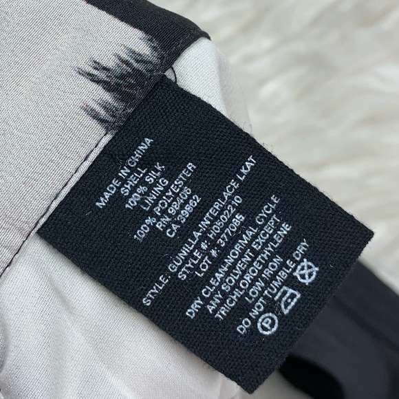 Theory Gunilla Interlace Ikat Print Silk High Rise Pants - Picture 7 of 8